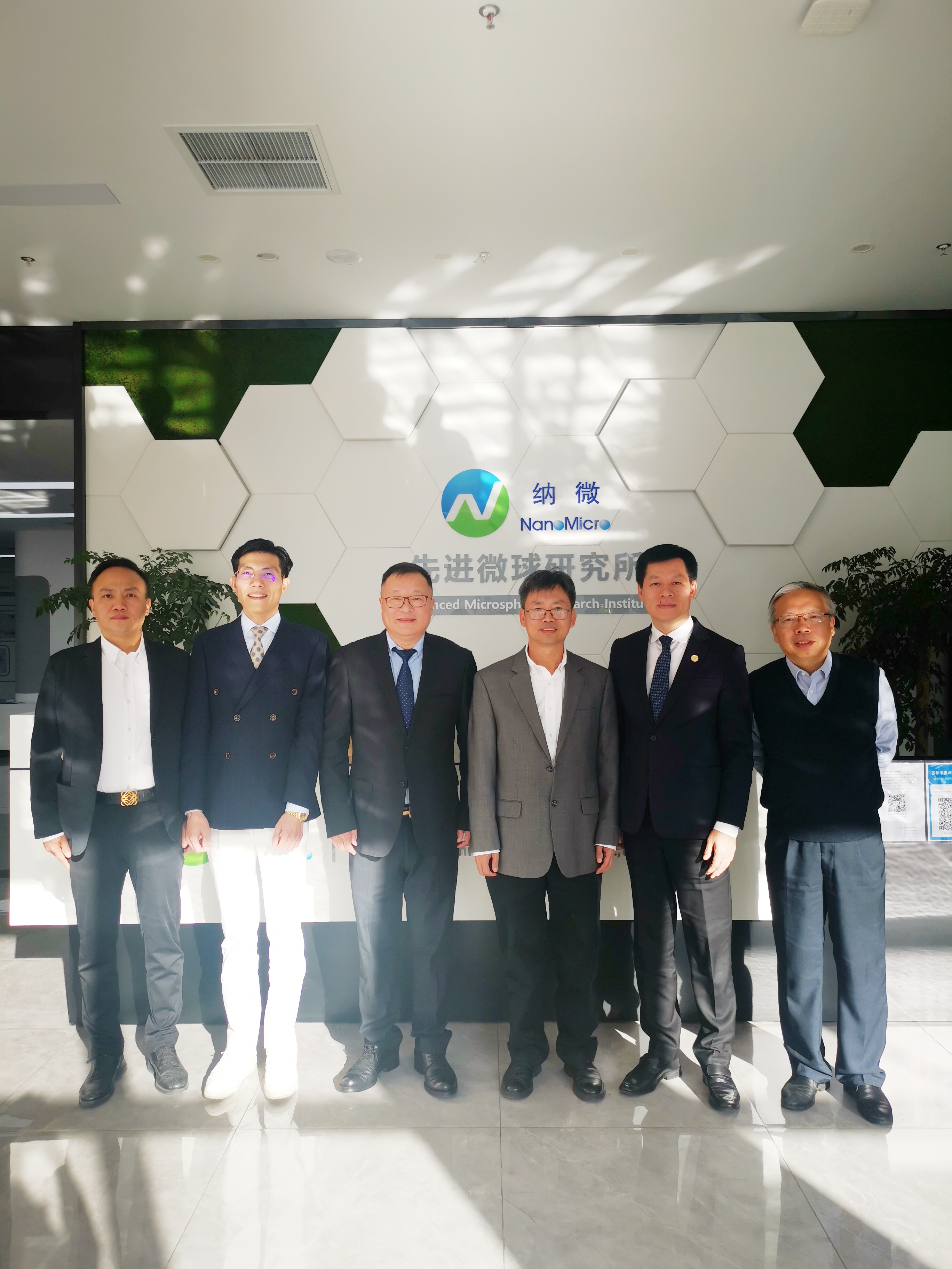 1665738690869973.jpg f40801e8b34c1249bbd7c954576b796.jpg